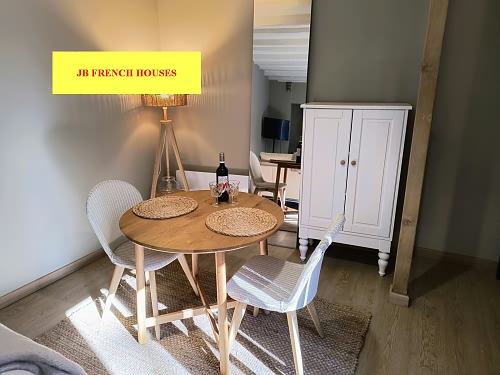 1 bed detached house for sale near Lesbois