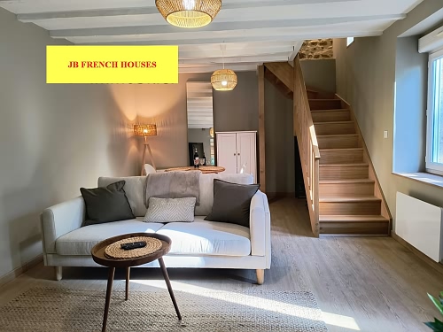 1 bed detached house for sale near Lesbois