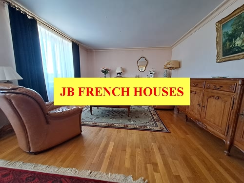 3 bed detached house for sale near Loutehel