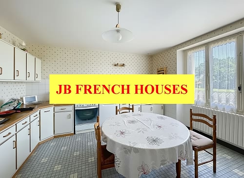 3 bed detached house for sale near Loutehel