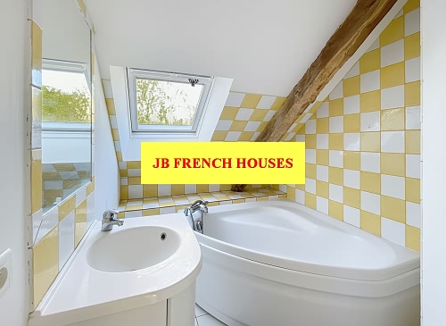 2 bed detached house for sale near Loutehel