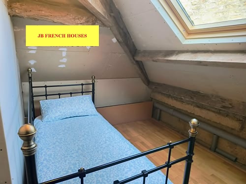 3 bed detached house for sale near Mantilly