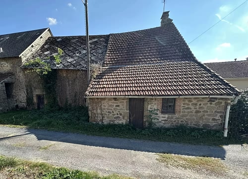 House to renovate near Noth