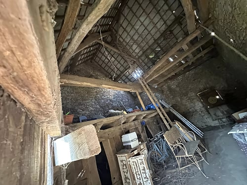 House to renovate near Noth