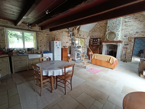 3 bed detached house for sale near Perret