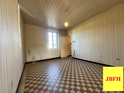 2 bed house for sale near Perrou