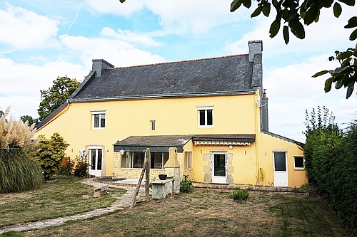 5 bed detached house for sale near Peer