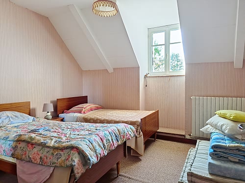5 bed detached house for sale near Peer