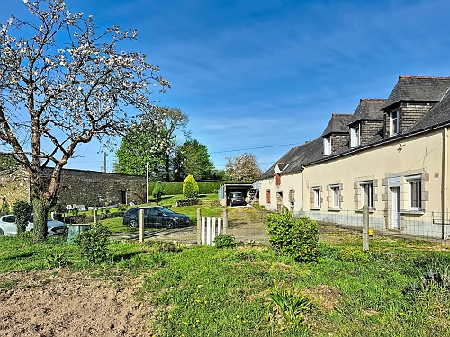 5 bed detached house for sale near Peer