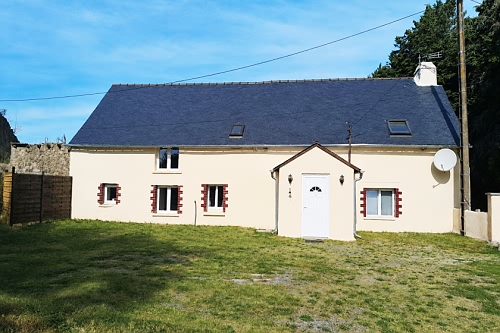 3 bed detached house for sale near Taupont