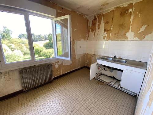 3 bed detached house for sale near Treve