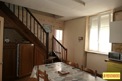 5 bed stone house for sale near Vengeons