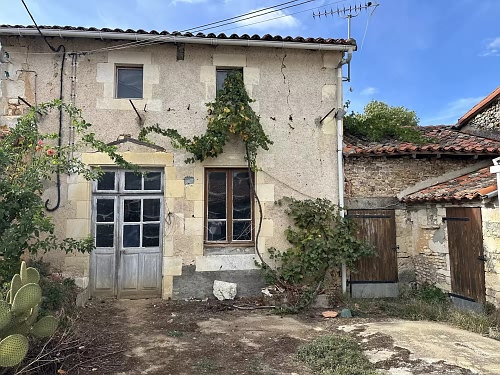 2 bed house for sale near Chez Vécant
