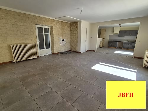 4 bed house for sale near Viennay
