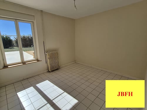 4 bed house for sale near Viennay