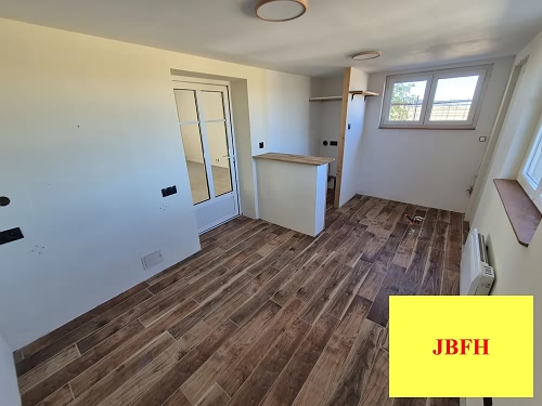 4 bed house for sale near Viennay