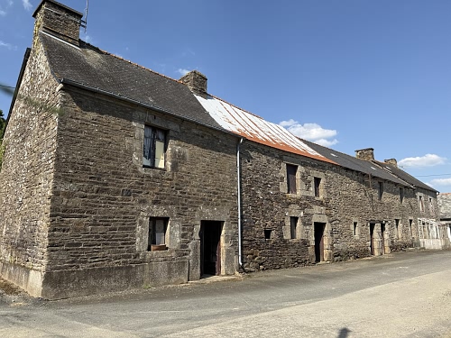 House to renovate near Saint Vran